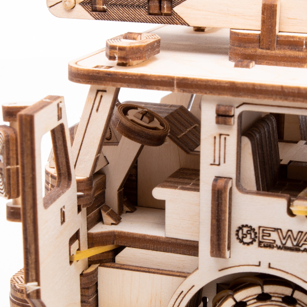 Dřevěný skládací model - hasičský vůz