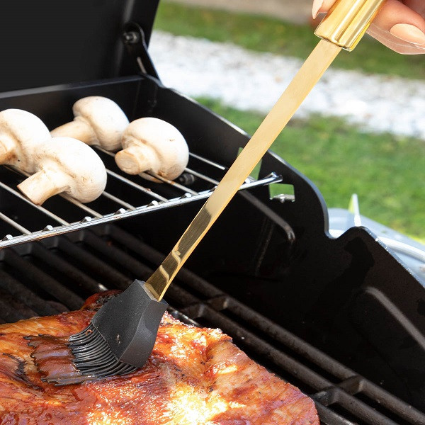 Luxusní kufřík s grilovacím náčiním bbq innovagoods (6 kusu) (V0103261)