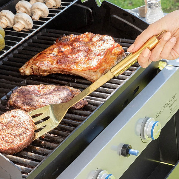 Luxusní kufřík s grilovacím náčiním bbq innovagoods (6 kusu) (V0103261)