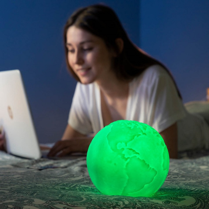 Dobíjecí led lampa planeta země worldy innovagoods (V0103265)