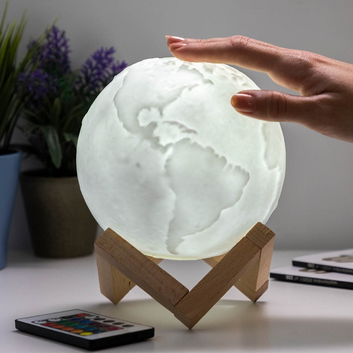 Dobíjecí led lampa planeta země worldy innovagoods (V0103265)