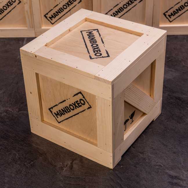 Leere Manboxeo mit Brecheisen – groß