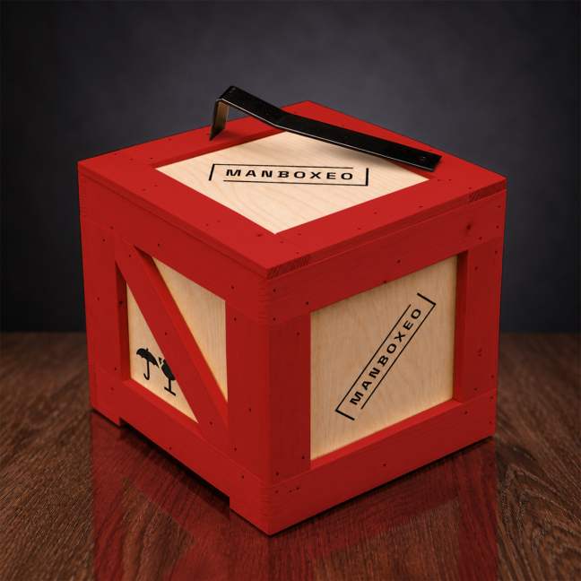 Leere Weihnachtsgeschenkbox rot – groß
