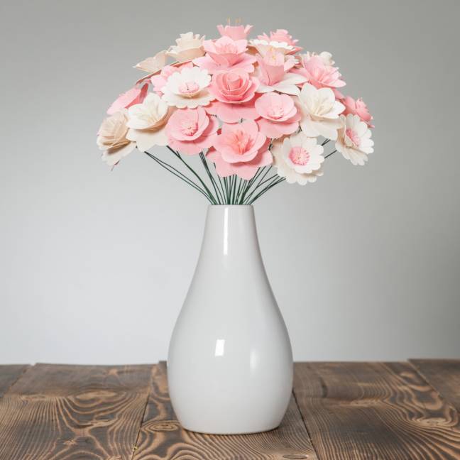 Großer Blumenstrauß aus Holz in Rosa 